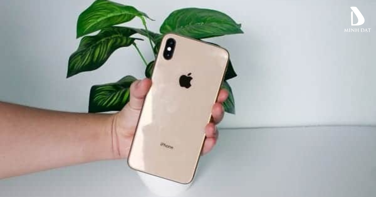 iPhone Xs Max dành cho sinh viên