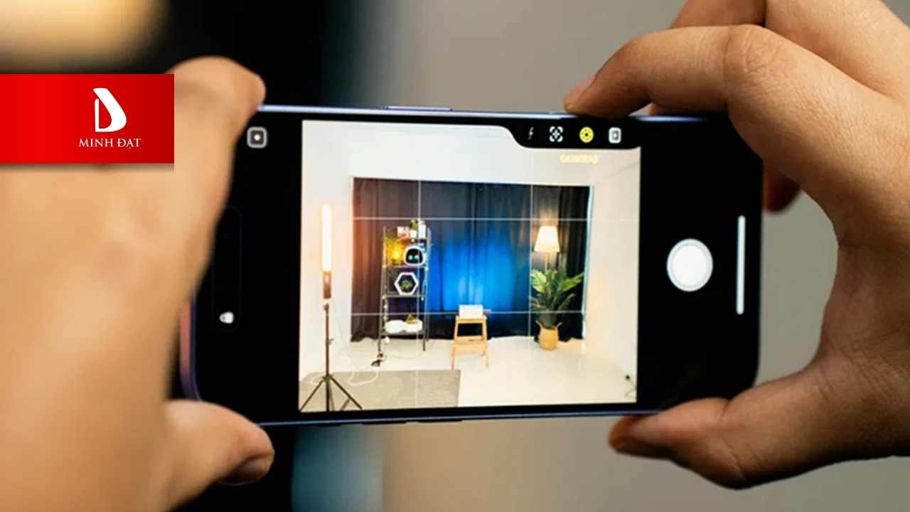 Mẹo quay phim iPhone 17 Pro Max Thiết Lập Tốc Độ Màn Trập Chuẩn Điện Ảnh (Quy Tắc 180 Độ)